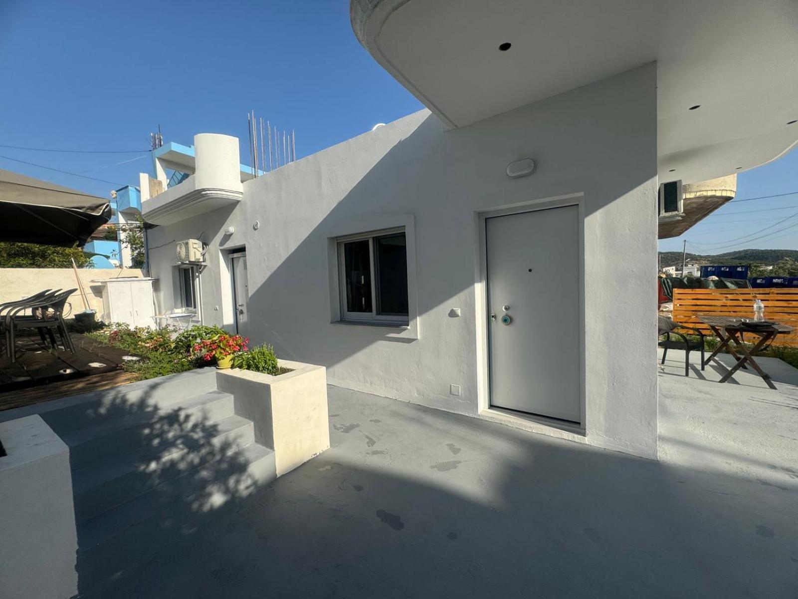 Sulozeqi Apartments Ksamil Eksteriør bilde