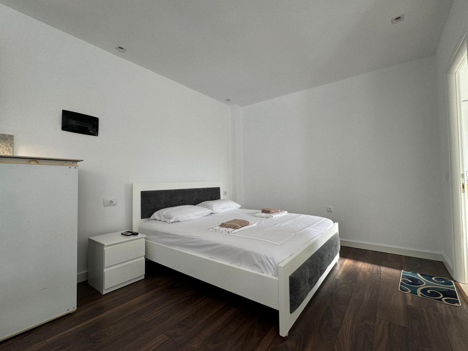 Sulozeqi Apartments Ksamil Eksteriør bilde