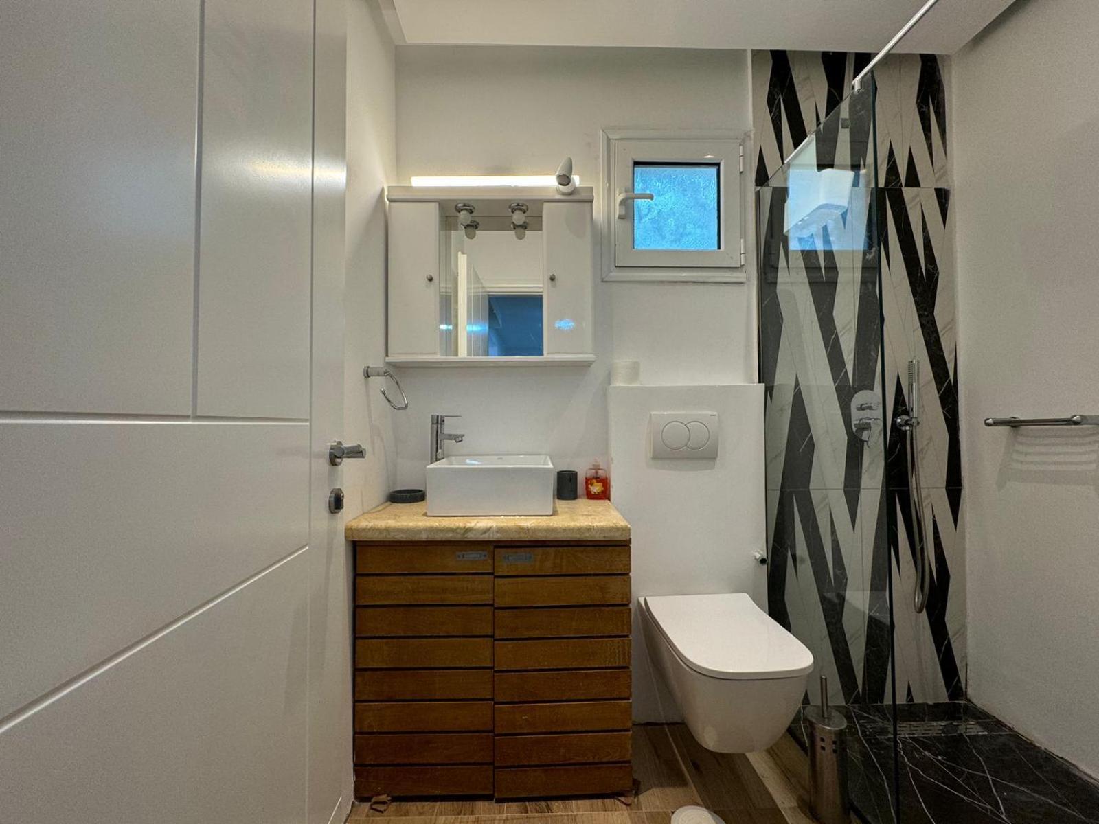 Sulozeqi Apartments Ksamil Eksteriør bilde